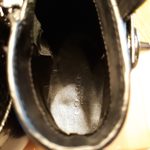 EUC Coach Patricia Leather Blk Booties 9M - Picture 12 of 16